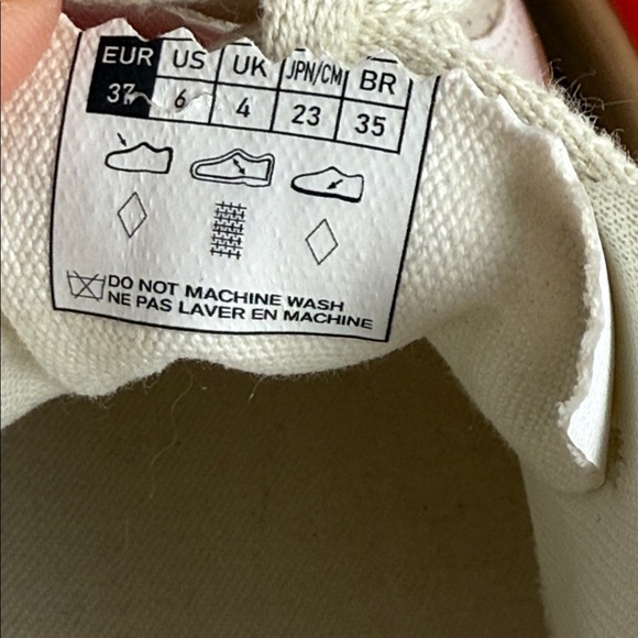 Veja CWL White and Orange Sneakers - Picture 8 of 14